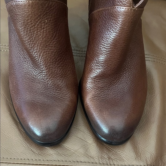 Vince Camuto Brown Leather Ankle Boots - Picture 4 of 4